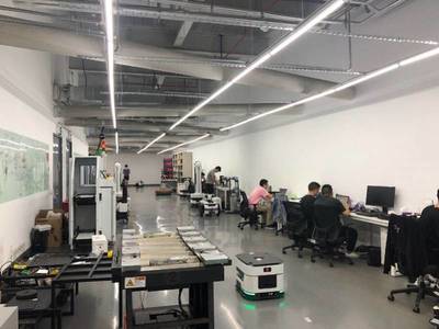 走進(jìn)華強(qiáng)北 探秘“中國電子第一街”的創(chuàng)客生態(tài)與科技人文交響